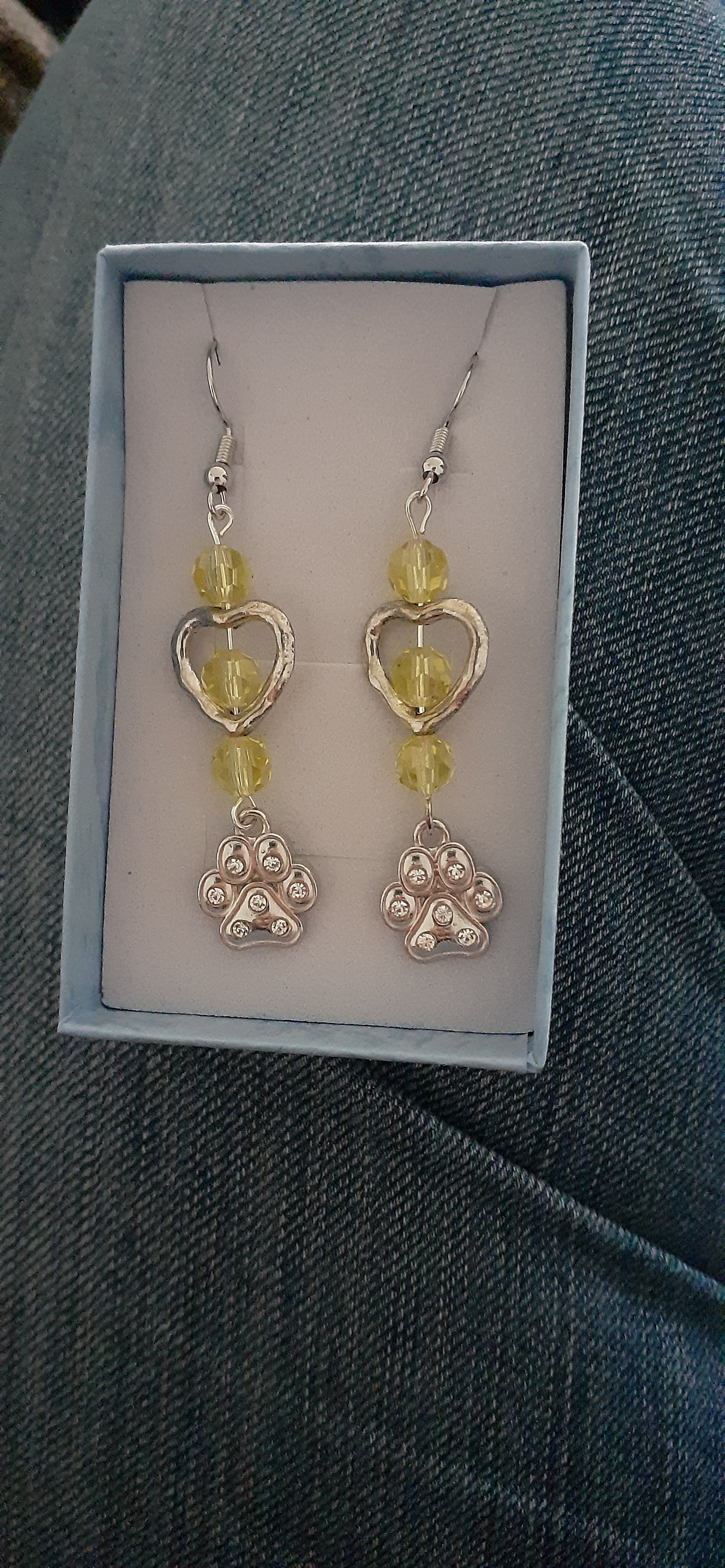 "Like Paw Prints on My Heart" bead and charm dangle earrings; Approx. 2.5" L